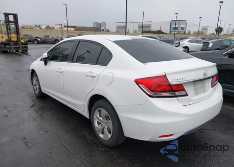 2015 Honda Civic Lx z USA, uszkodzony, nr VIN 2HGFB2F57FH542091